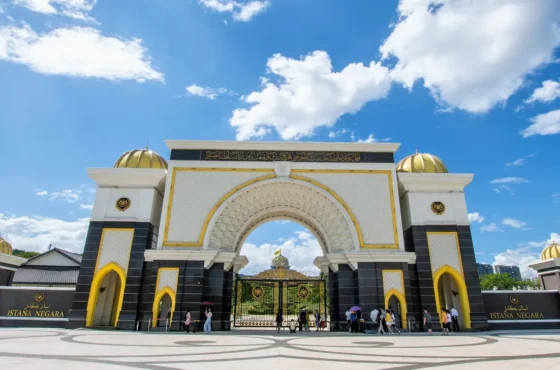 Malaysia Essentials — Budget Package