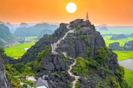 Vietnam Signature — Premium Package